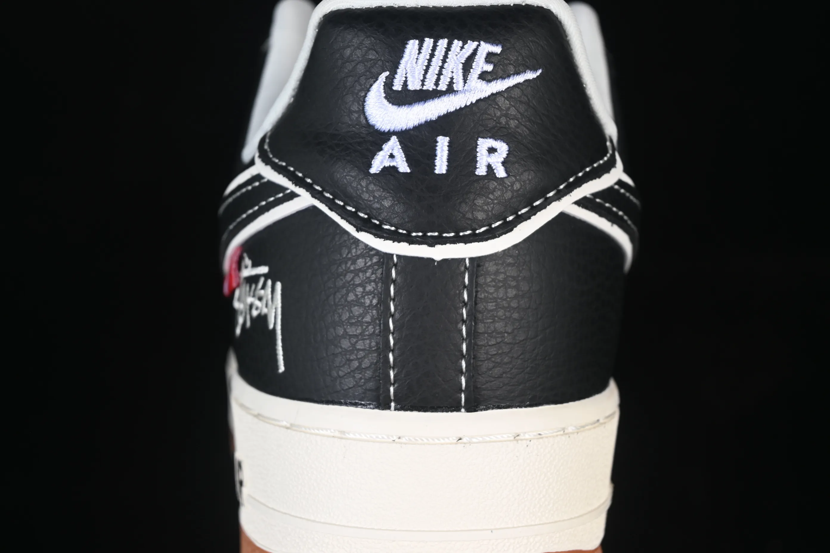 All categories Nk Air Force 1 Air Force series Nk Air Force 1 Low Air Force low-top Nike Air Force 1'07 Low Stusi co-branded beige rubber sole Air Force 1 low-top casual sneakers DD1982-323